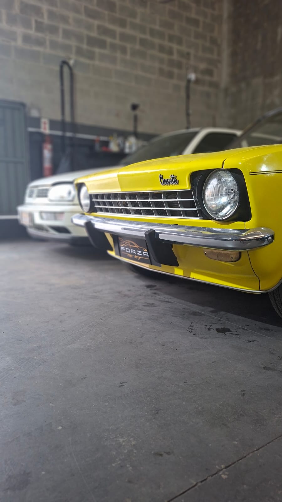 Chevette amarelo