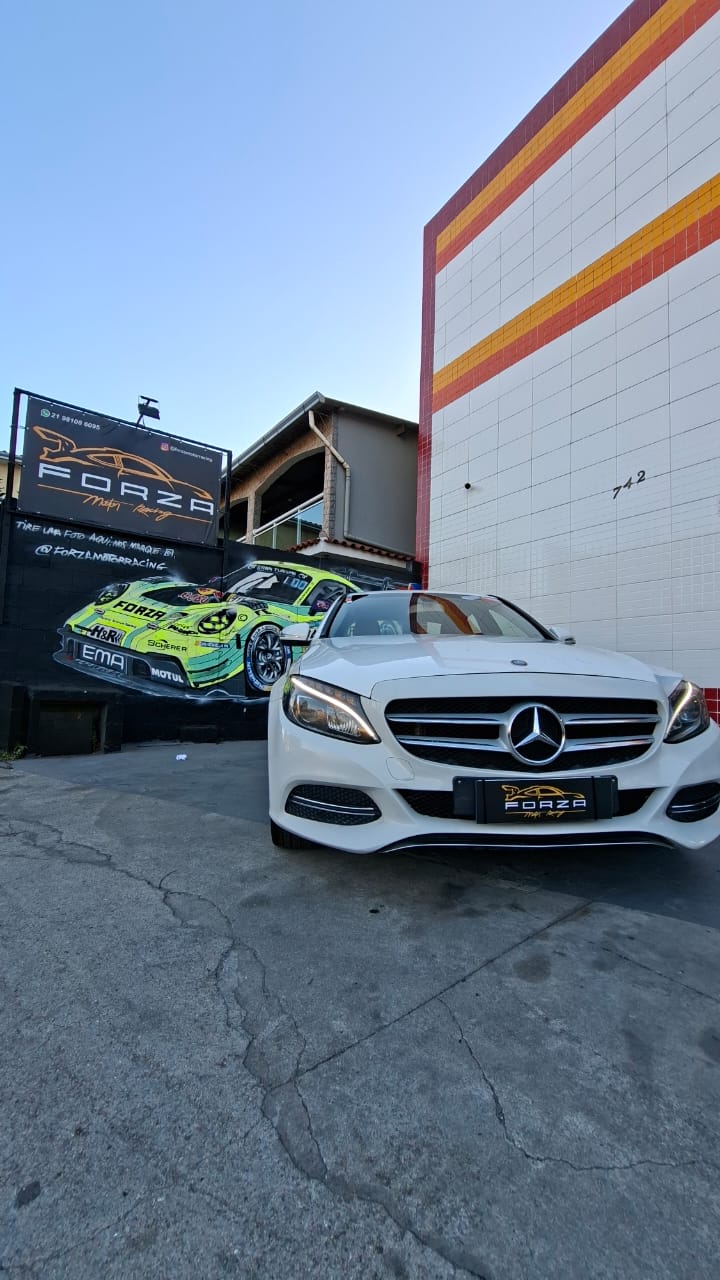 Mercedes C branca